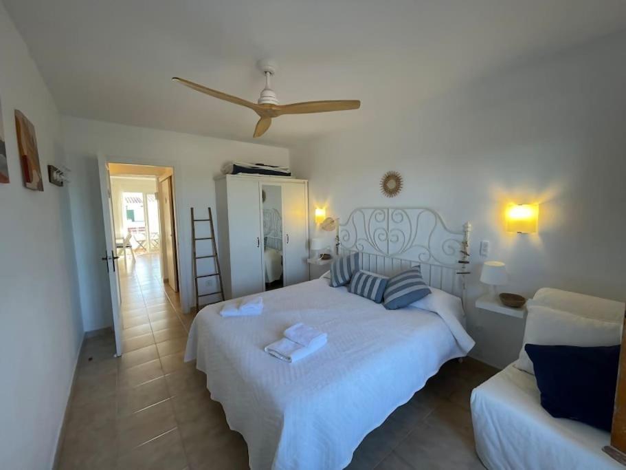 Algaiarens Apto Con Piscina Y Junto A La Playa Cala'N Blanes  Zewnętrze zdjęcie